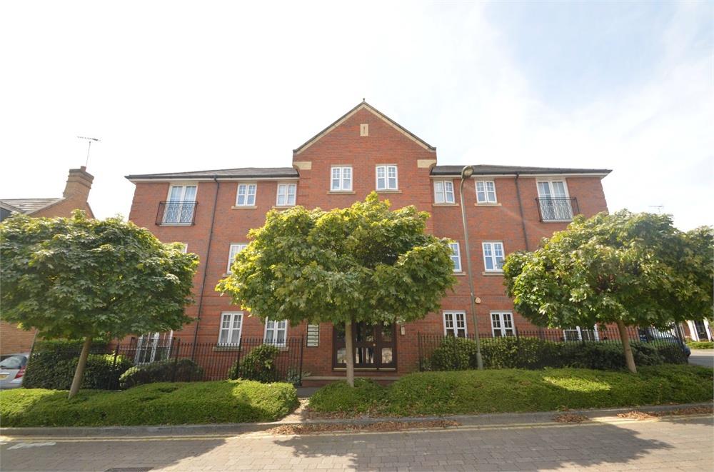 Seaton Square, Mill Hill